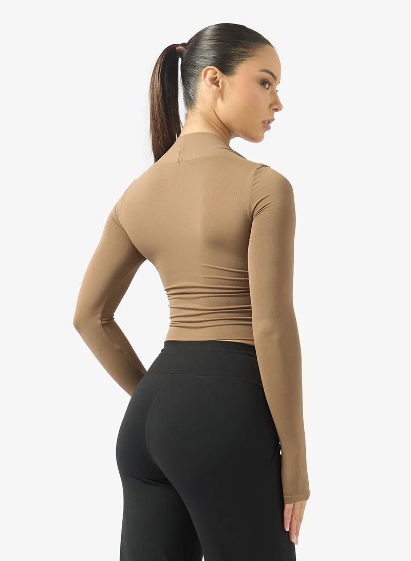 فورورد تيشيرت ناعم بلمسة حريرية وطبقات بدون خياطة